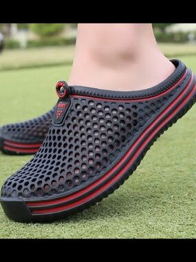 Womens Lightweight Black & Red Ventilated Clog